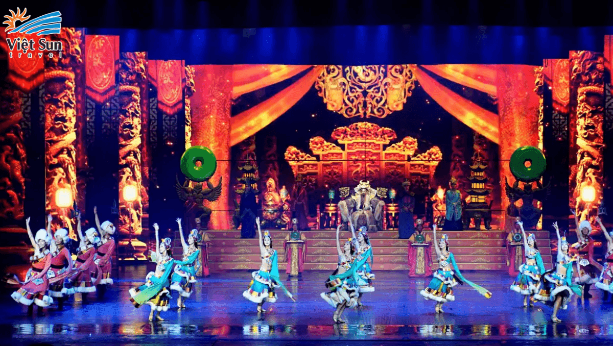 show diễn Thiên Cổ Tình