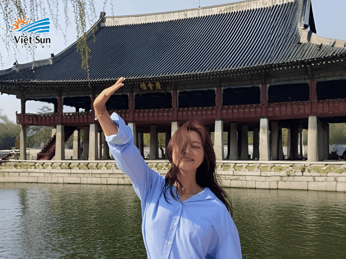 Check-in tại Cung điện Gyeongbokgung